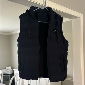 Men's Black Puffer Vest